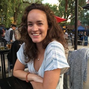 Meet your Posher, Phoebe